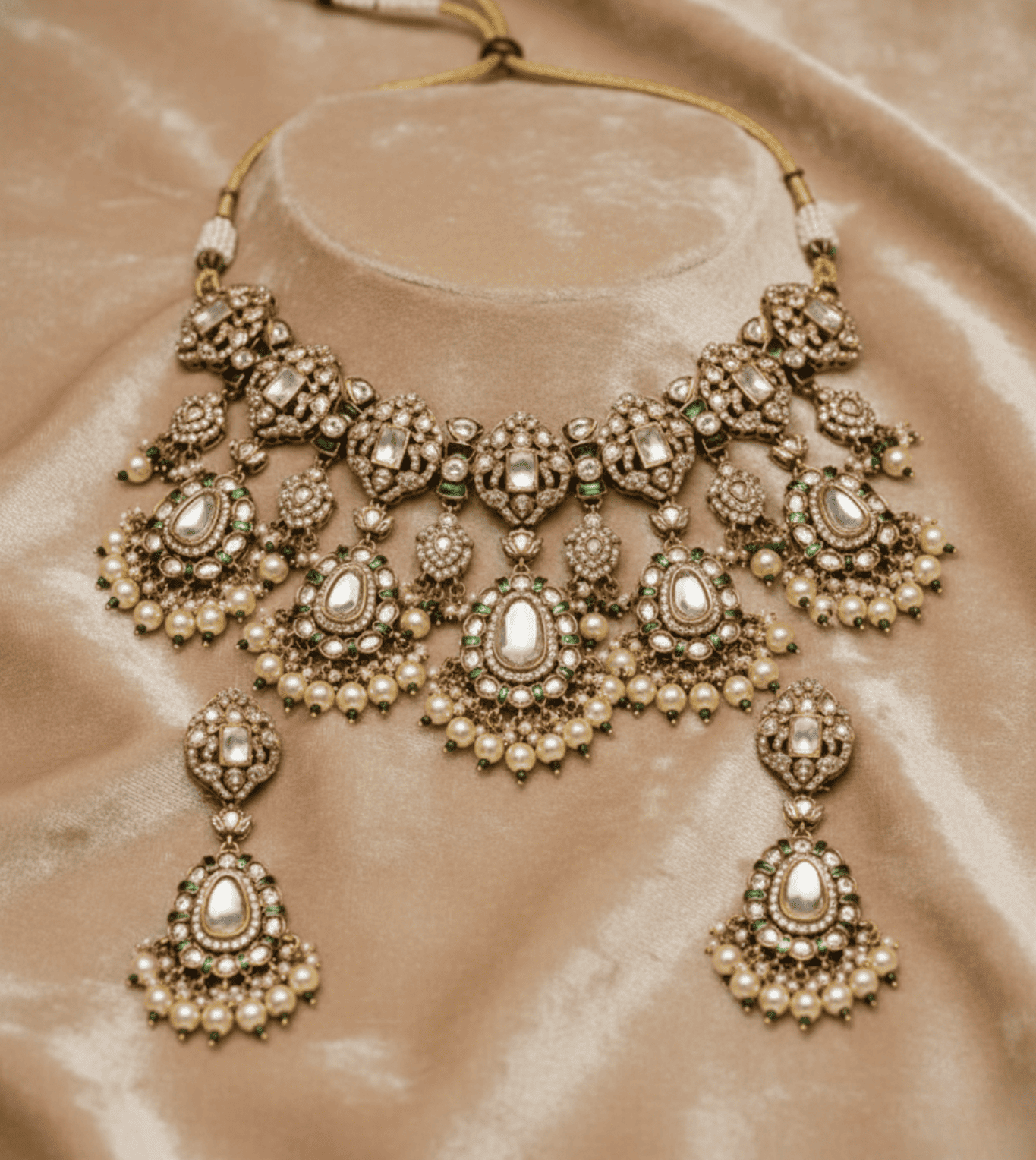 White Pearl Elegant Shine Kundan Necklace Set - 24k Gold Plated Bridel set | The Jewellery Vault
